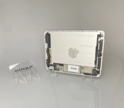 Apple iPad Mini 2nd Gen Cellular 16GB Silver (Minor Fault Item)- Ref969 - Image 1 of 4