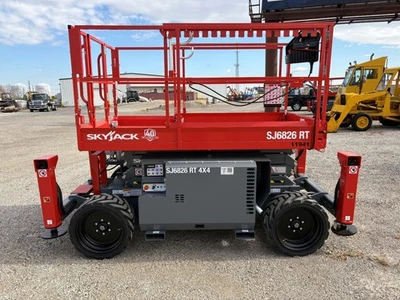 Ножничный подъемник Skyjack SJ6826RT - Изображение 1 из 4