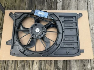 Genuine Ford 2013-2020 Ford Fusion MKZ HYBRID - Fan Assembly DS7Z-8C607-B - Bild 1 von 5