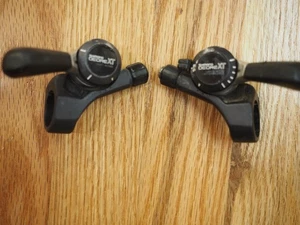 Shimano Deore XT SL-M730 7 Speed Thumb Shifters Japan MTB Set - Picture 1 of 5