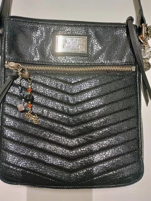 Harley Davidson Mujer Negro Acolchado Chevron Bandolera Monedero Precio de venta sugerido por el fabricante $122 Foto 1 de 4