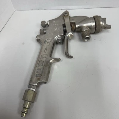 Binks Model 37 Paint Spray Gun - Image 1 of 4