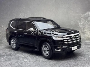 LCD 1/18 Toyota Land Cruiser LC300 ZX Alloy Diecast Model Car Gifts Black / Red - Picture 1 of 26
