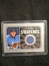 2006-07 O-Pee-Chee Hockey Swatches Game Jersey Marian Hossa #S-MH Thrashers