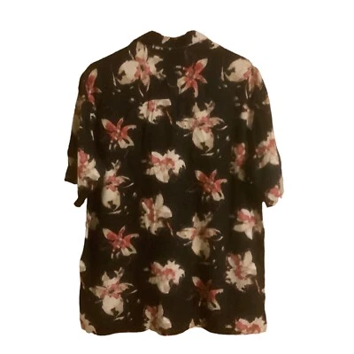 Vintage axcess Hawaiian Multi Color Black/Red/White, No Pocket Men’s Sz L-46x29 - Image 1 of 4