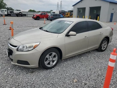 2015 Chevrolet Malibu Washer Reservoir OEM 2.50L Used 132K Miles - Image 1 of 4