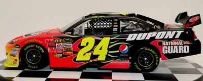 Jeff Gordon #24 DUPONT AUTO FINISHES 2009 Impala SS 1/24 Scale Action Diecast - Image 1 of 4