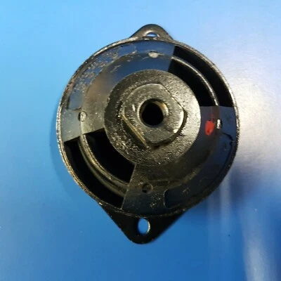 Mercedes W108 – W113 Right Engine Mount. Pt:- 180 223 10 12, 1802231012 - Image 1 of 4