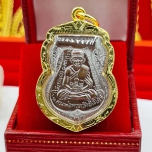 Colgante amuleto tailandés Phra Luang Pu Thuad Wat Chang Hai be Micron marco dorado 2508. - Imagen 1 de 6