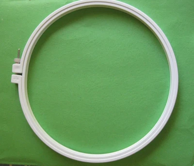 WHITE Plastic Embroidery Hoop Frame Screw Closure 8" Cross Stitch - Image 1 of 3