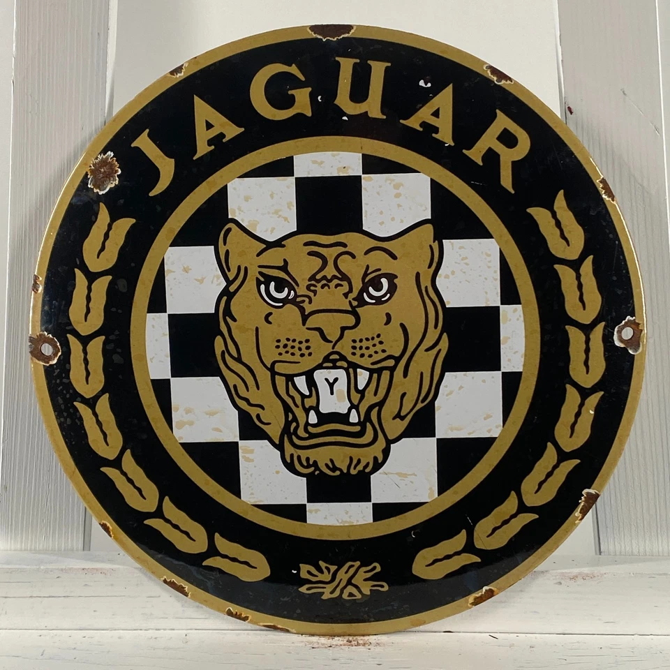 Jaguar Enamel Sign - Ø 30cm (11.8") - Rare Old-Looking Vintage Garage Decoration - Image 1 of 4