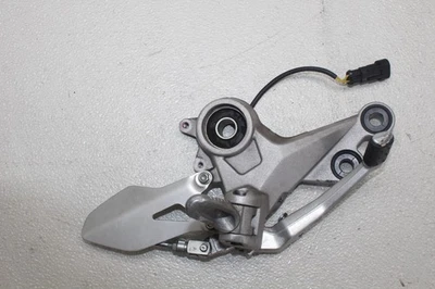 11-13 DUCATI MONSTER 1100 EVO ABS CONJUNTO TRASEIRO DIREITO APOIO PARA OS PÉS DO MOTORISTA - Imagem 1 de 4