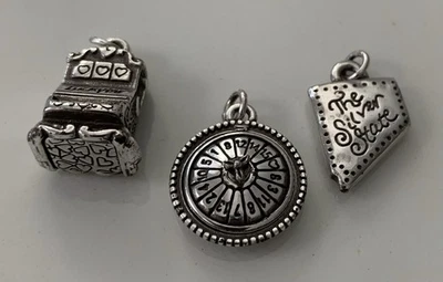 Brighton NEVADA GAMING Charm TRIO, Articulado Foto 1 de 4