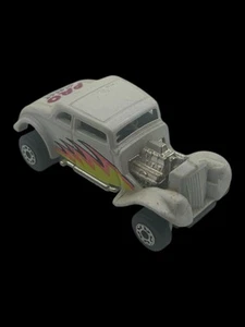 '33 WILLYS STREET ROD - VINTAGE 1982 MATCHBOX 1:50 DIE-CAST CAR - Picture 1 of 6