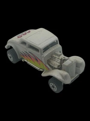 '33 WILLYS STREET ROD - VINTAGE 1982 MATCHBOX 1:50 DIE-CAST CAR - Image 1 of 4