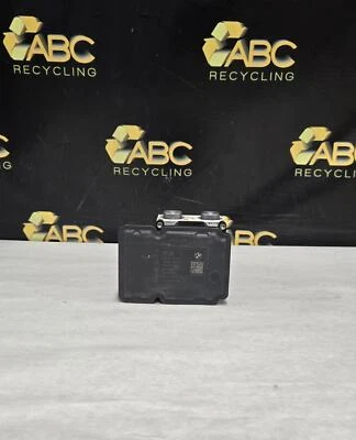 BMW 330i 2006 3,0 L ABS conjunto de bomba de freno antibloqueo OEM Foto 1 de 4