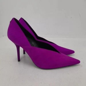 ZAPATOS DE AGUJA KAREN MILLEN 5 CANCHAS gamuza púrpura sin usar 38 US7 - Imagen 1 de 8