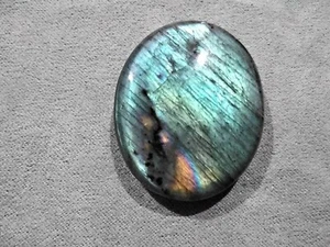 100% Natural Madagasca Labradorite, 69.60Cts., Oval  35x28x8mm, Cabachon - Picture 1 of 2