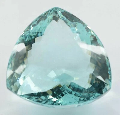 1047.00 Carat Blue Topaz EGL Certified London Trillion Shape Loose Gemstone 5NJ - Image 1 of 3