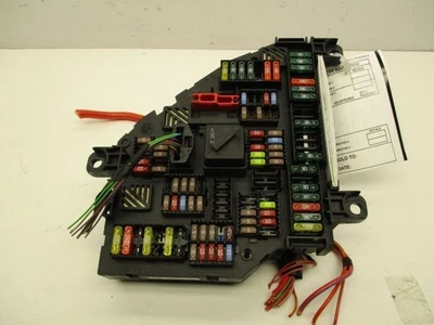 Caja de fusibles motor maletero montado para BMW 535i GT 650I 29601 12-17 Foto 1 de 4