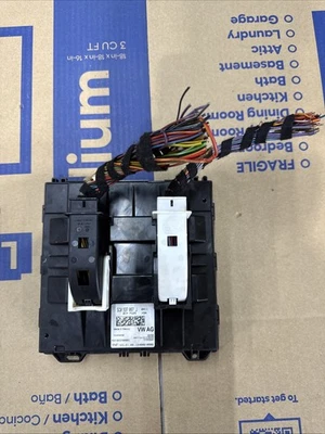 Volkswagen Jetta 2011-14 carrocería control mod BCM unidad de control OEM 5C0937087J con enchufe Foto 1 de 4