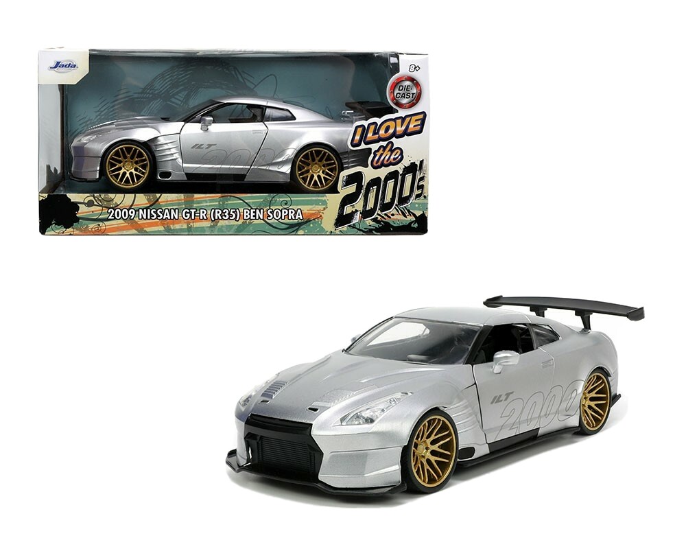 Nissan 1:24 Vintage Manufacture Diecast Cars, Trucks & Vans