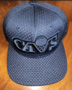 New Era 9fifty Cleveland Caveliers Jersey Cap Editon Ble OSFA - Foto 1 di 7