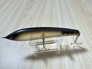 TIEMCO RED PEPPER Fishing Lure #BA9 - Picture 1 of 2