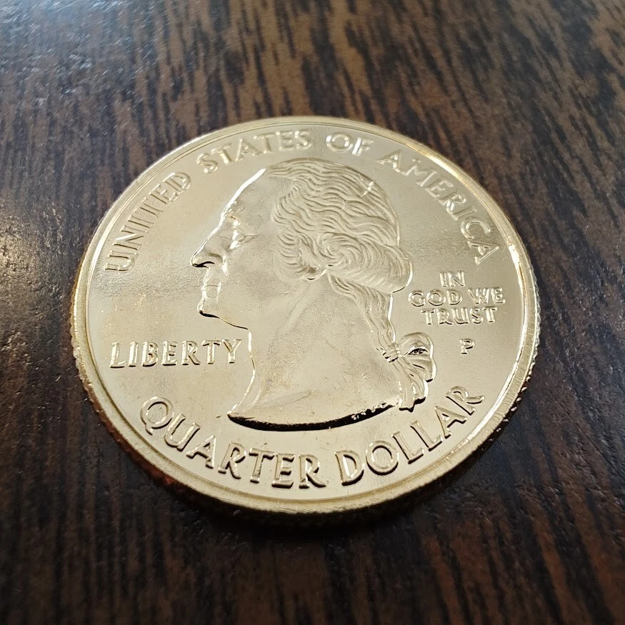 2006 Colorado  State  24 karat gold plated  Quarter.  .99 ship - Image 1 of 1
