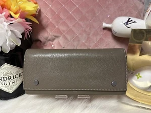 CELINE GRANDE PORTAFOGLIO PIEGHEVOLE MULTIFUNZIONE GRIGIO PELLE DI VITELLO - Foto 1 di 12