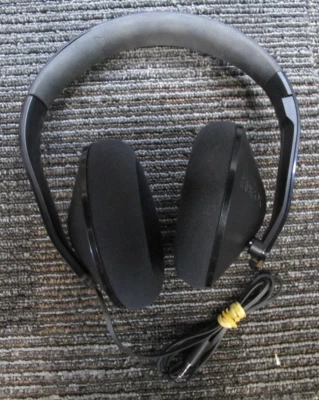 Microsoft Xbox One Stereo Headphones and Microphone - OEM - Tested - Image 1 of 3