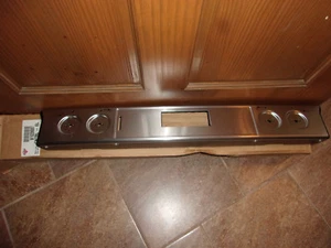 NUEVO FABRICANTE DE EQUIPOS ORIGINALES Whirlpool W10206087 Panel de Control de Rango ¡SIN ELECTRÓNICA! Acero inoxidable - Imagen 1 de 7