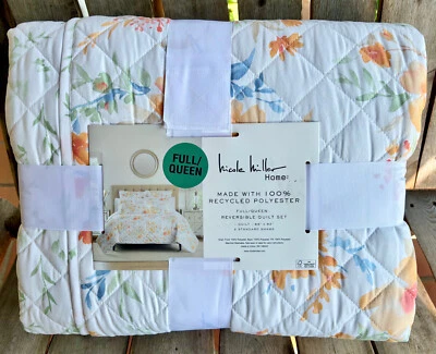 new NICOLE MILLER Spring Floral QUEEN Size Quilt Set   includes 2 matching shams - Image 1 of 4