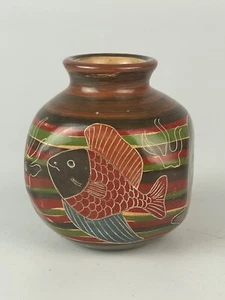 Etched Vintage Nicaragua Square Pottery Vase w/ Fish Decoration - Picture 1 of 3