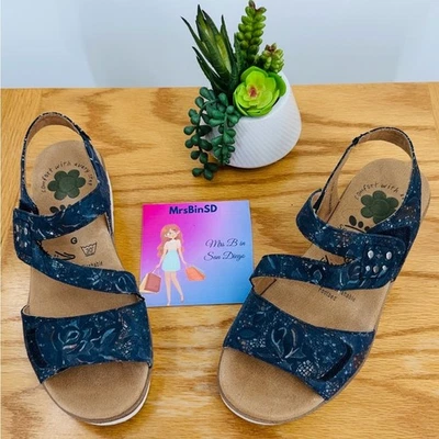 Spring Step Women's Haydennie Slingback Sandal 7.5 - 8 Navy tan floral pattern - Image 1 of 4