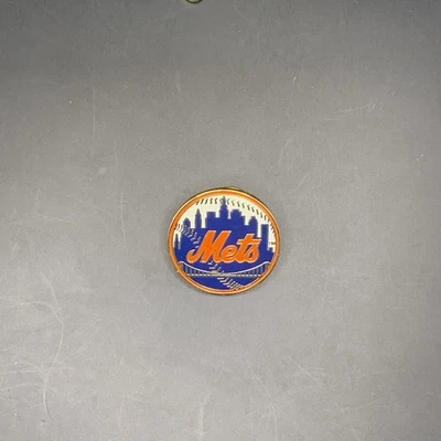 New York Mets Logo MLB Enamel Pin Baseball Collectible Lapel Hat Backpack - Image 1 of 2