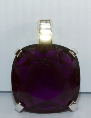 ВИНТАЖНЫЙ ПОДПИСАННЫЙ PANETTA ФИОЛЕТОВЫЙ ПОДУШКА ВЫРЕЗ БОЛЬШОЙ КУЛОН - Изображение 1 из 4