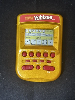 Juego Electrónico Portátil Yahtzee Vintage Rojo Dorado Hasbro 2002 PROBADO FUNCIONANDO Foto 1 de 2