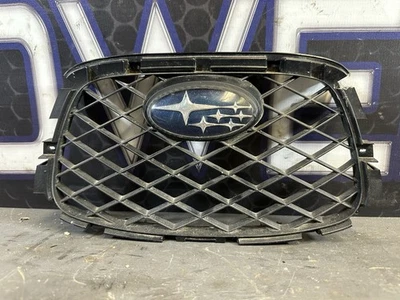 Parachoques delantero Subaru Impreza & Wrx & Sti 2006-2007 parrilla central emblema de parrilla OEM Foto 1 de 3