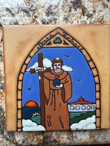 Pazifikblaue Fliese handbemalt Serra Retreat INRI Kunst Untersetzer oder Wand 6 Zoll - Bild 1 von 5