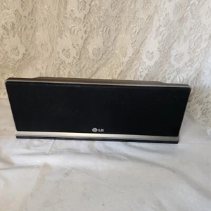 LG SH92SB-C altoparlante centrale nero con bordo argento 310 Watt P/N:MEZ37625001 - Foto 1 di 11