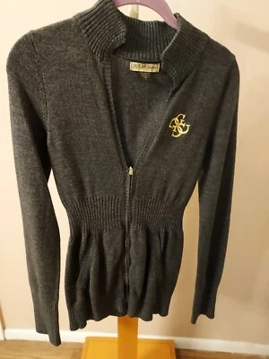 Suéter Guess Jeans Vintage Mujer Con Logo Bordado Dorado Talla S  Foto 1 de 4