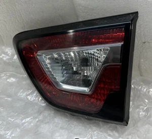 2013-2017 Chevrolet Traverse OEM Inner Taillight HalogenRight Passenger 20956906 - Picture 1 of 14
