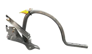 New OEM 2016-2024 Chevrolet Malibu Luggage Lid Hinge Left Side 84765068 - Bild 1 von 3