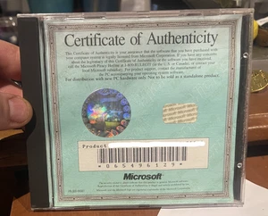 Microsoft Windows 95 CD with COA and Key - Picture 1 of 3