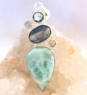 Anhänger Larimar, Kyanit, Regenbogen Mondstein + Blautopas - 925er Silber - Blau - Bild 1 von 4
