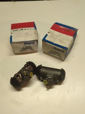 2x Cilindro trasero de rueda militar/Mopar 3633518 para varios camiones Dodge 1978-2002 Foto 1 de 4
