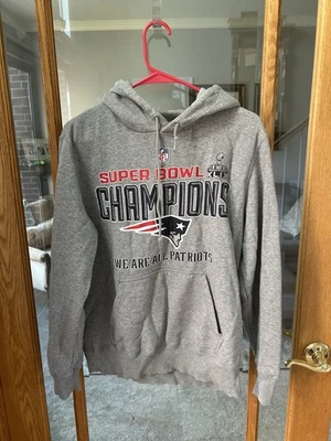 Nike Super Bowl Champions XLIX Patriots Hoodie Large Grey - Image 1 of 4
