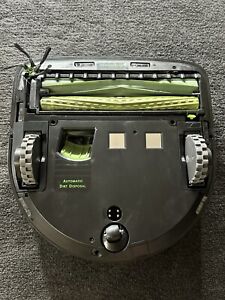 iRobot Roomba s9 Robot Vacuum Cleaner - Faulty