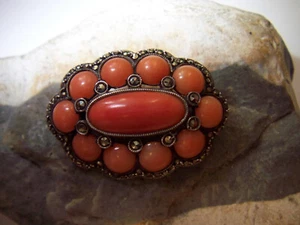 zauberhafte-Oval-Mittelmeer-Korallen-Brosche-Markarsiten-925-Silber - Bild 1 von 7